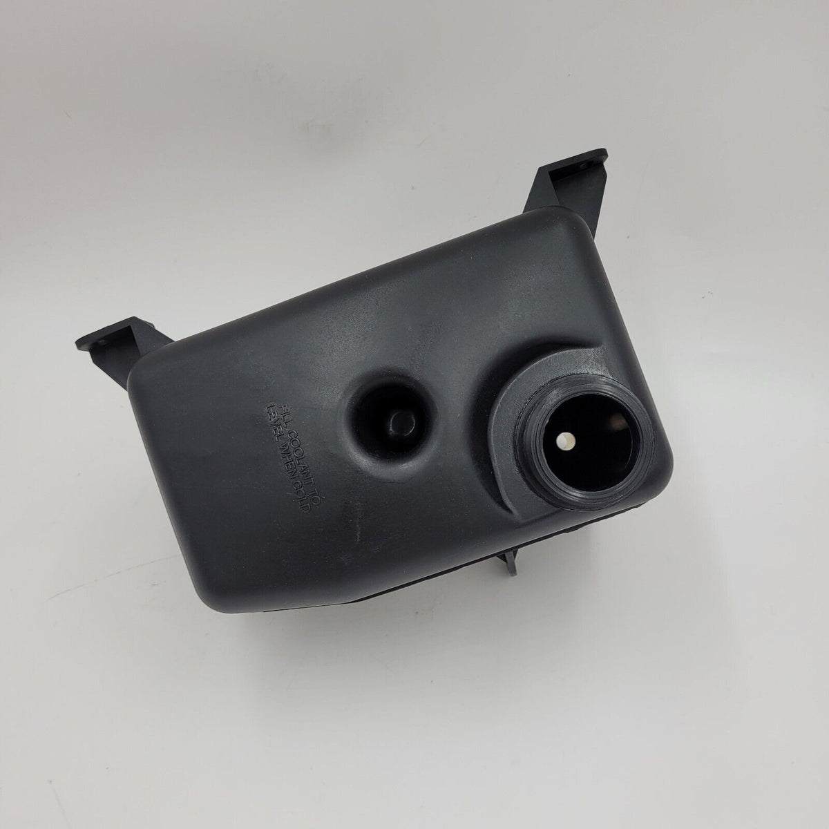 Land Rover Discovery 1 / Defender / Range Rover Classi coolant reservoir radiator expansion tank PCF101590
