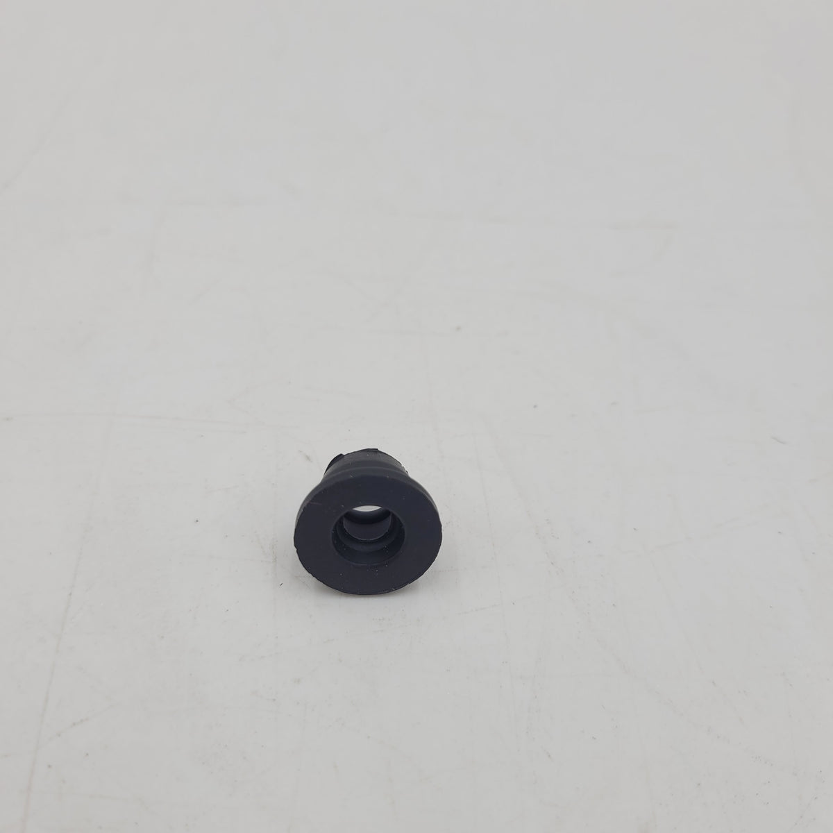 LR DEFENDER -06 /DISCOVERY I /RRC Grommet Washer Pump-Reservoir RTC3959