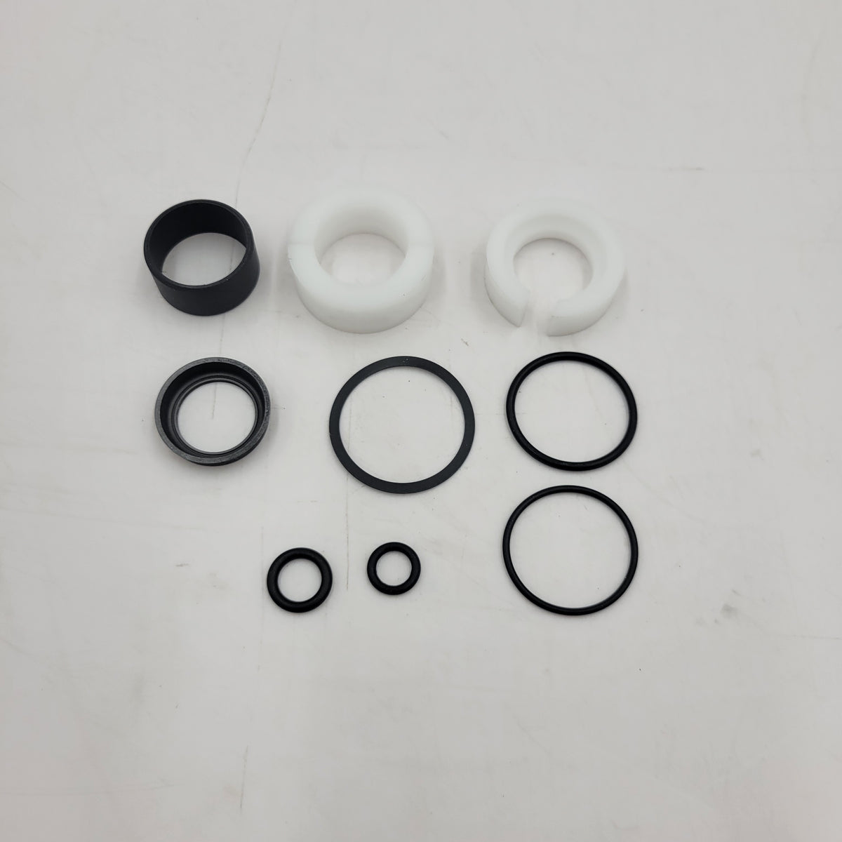 LAND ROVER DISCOVERY 3 / DISCOVERY 4 / RANGE ROVER SPORT AIR SUSPENSION COMPRESSOR REPAIR KIT HITACHI SK