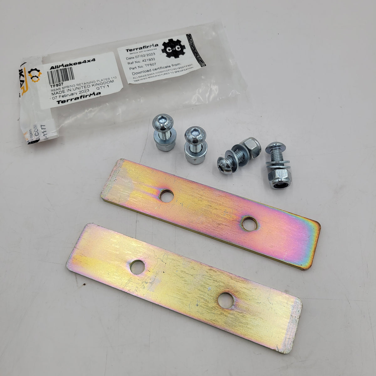 LR DEFENDER 110/130' Pair Of Rear Coil Spring Retaining Plates TF507