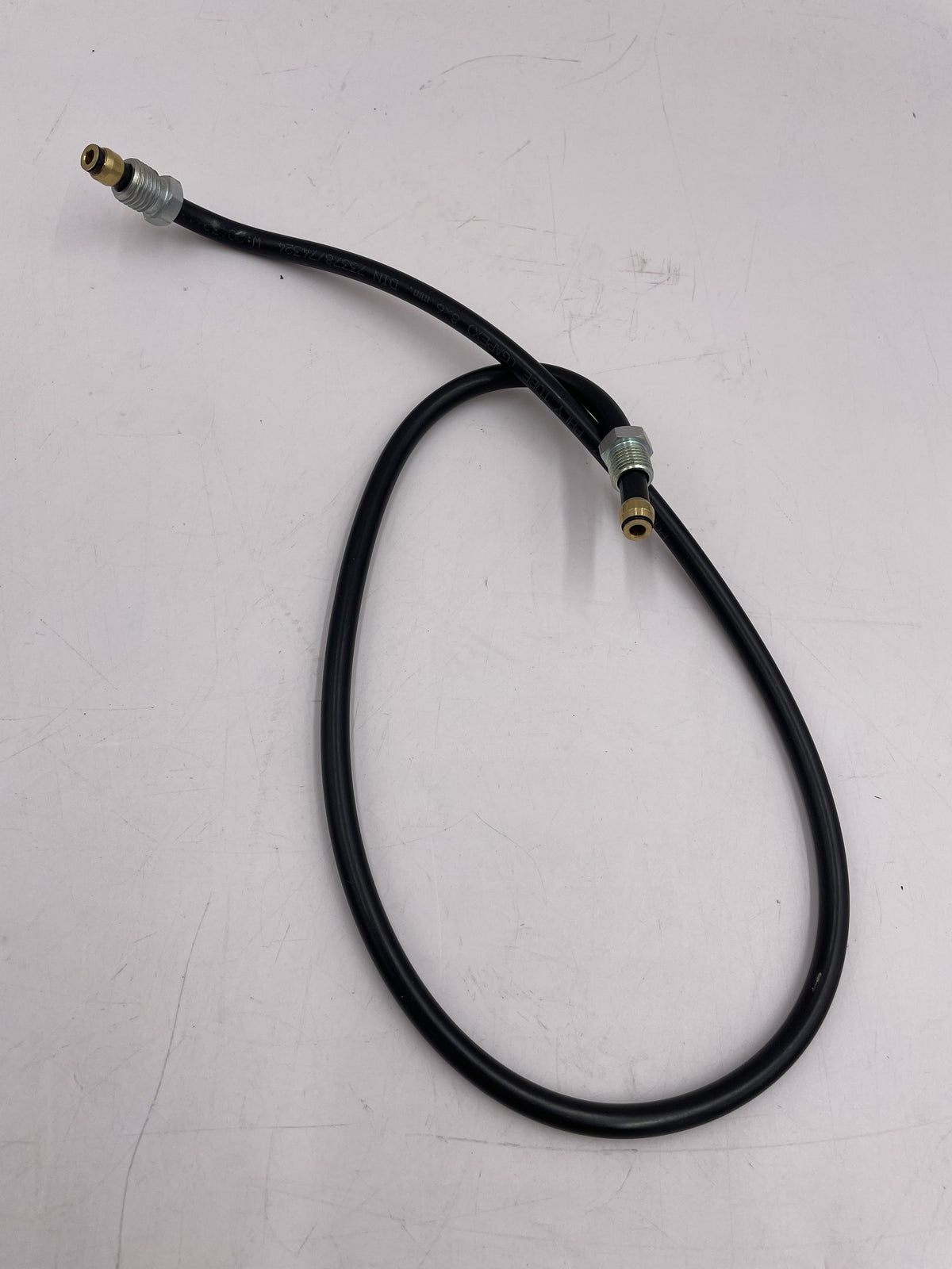 LR DEFENDER -06 2.5TD Fuel Pipe Assembley Dps Pump to Spill ETC6902