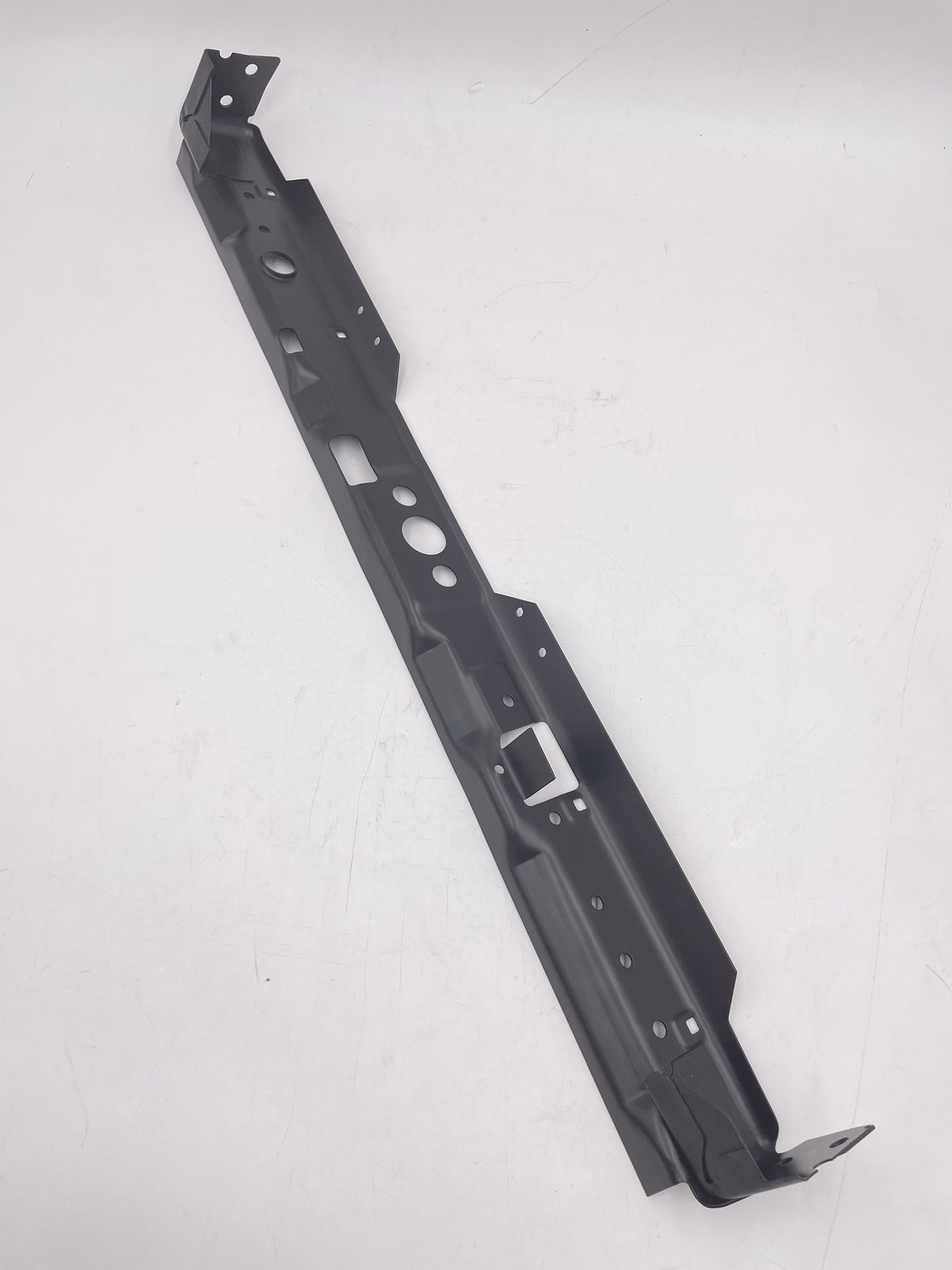 Defender 87 - 16 Top Radiator Panel Part ABG710040