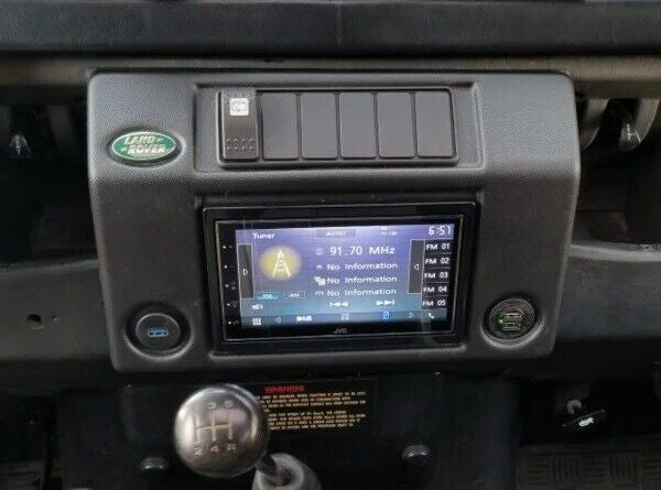 Defender Console 83-98 Part MUD-0002UK