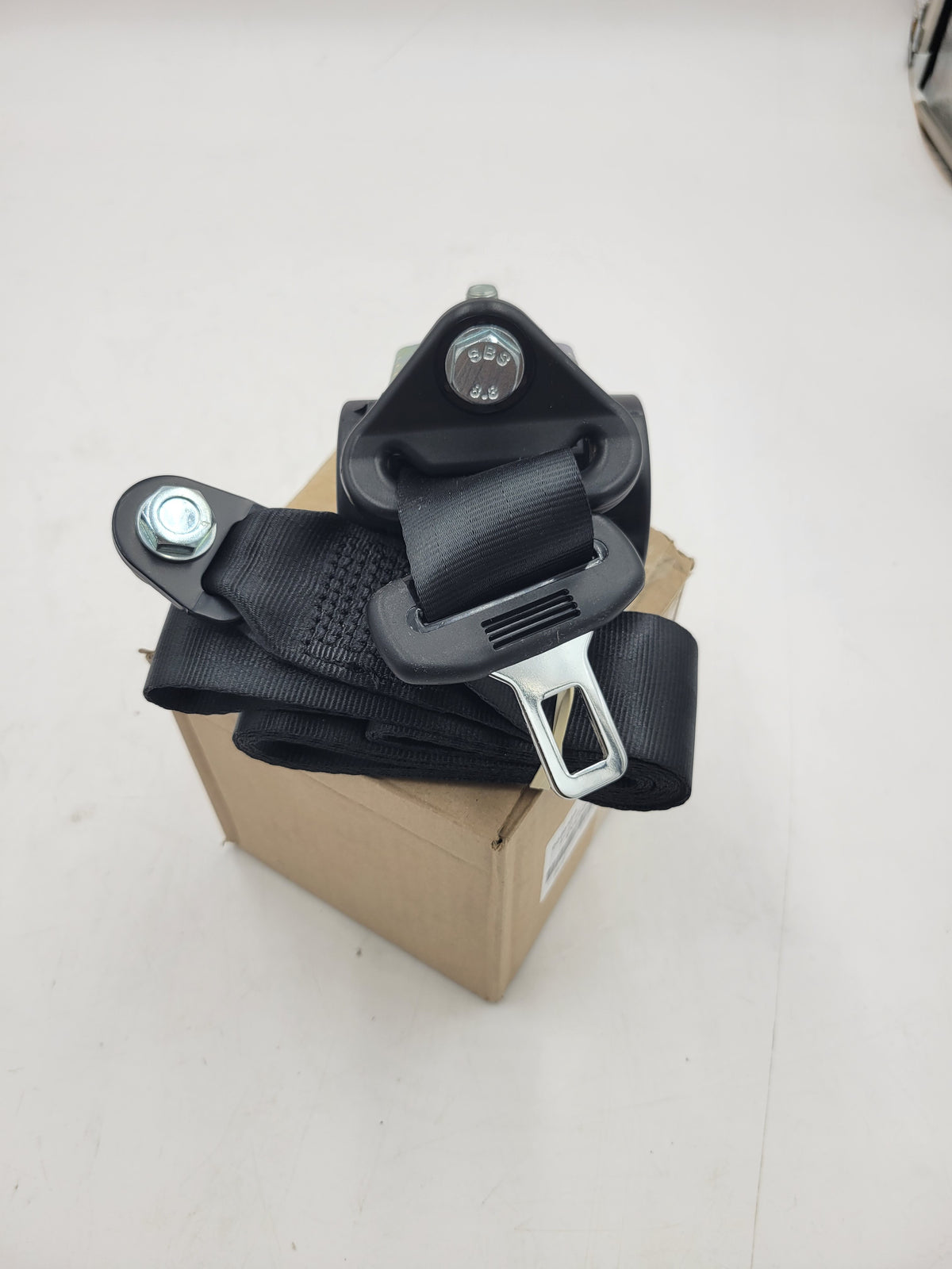 LR DEFENDER 110'/130' 98-06 Right Hand Second Row Seat Belt EVL000080PMAG