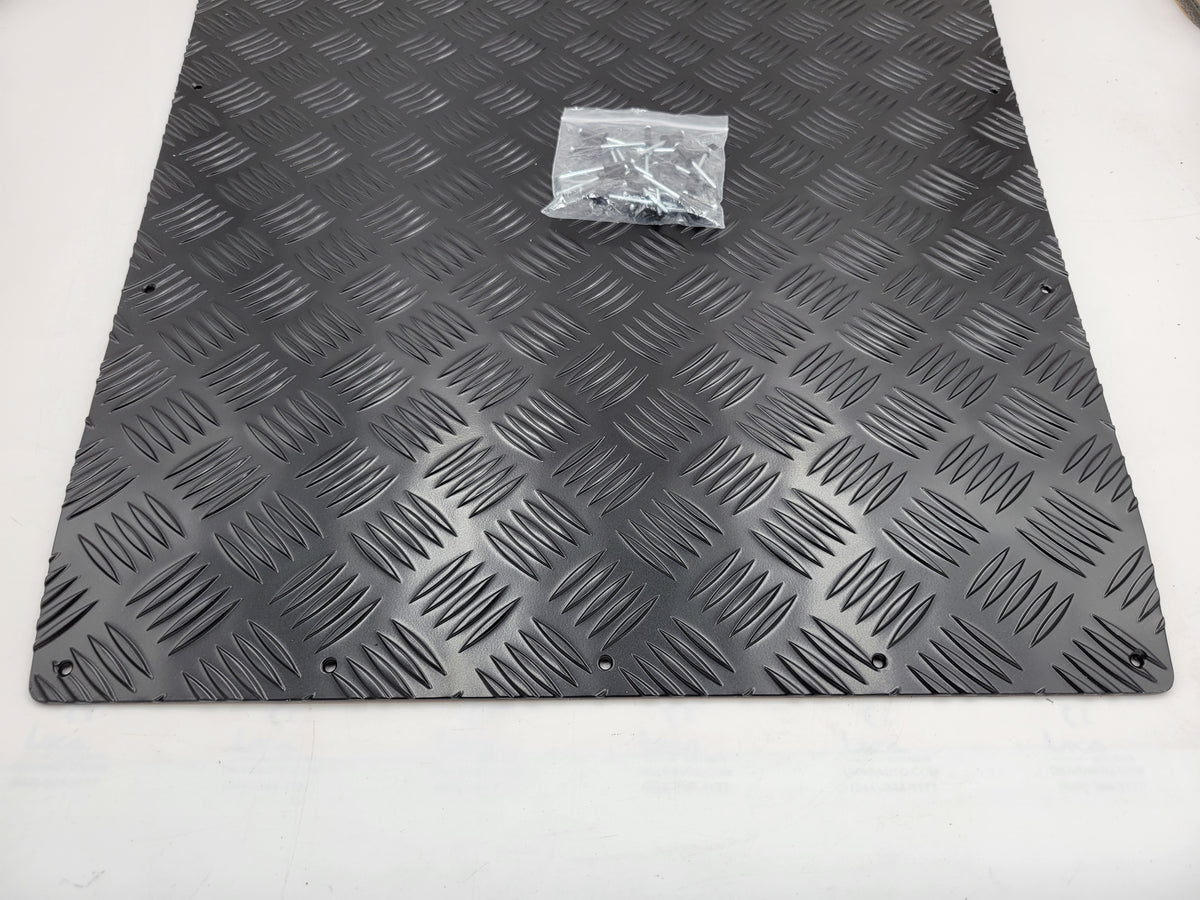 3MM Black Chequer Bonnet Protector