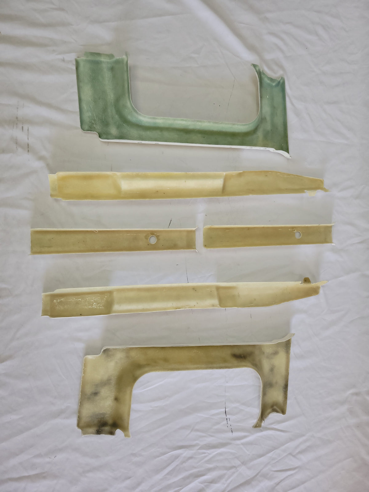 Rear Window Trim Kit - Defender 110 PUMA Part RO-BF110PST