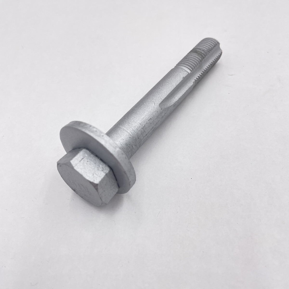 Range Rover L322 02-12 Upper Rear Hub Bolt M14 x 88mm RYP501150