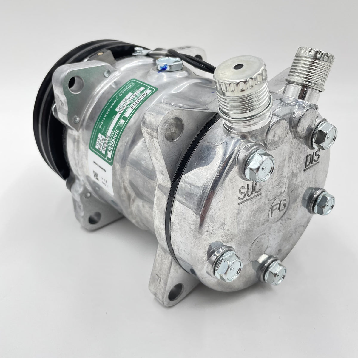 LR DEFENDER 200TDi / V8 A/C Compressor With V-Belt Pulleys SD5H14