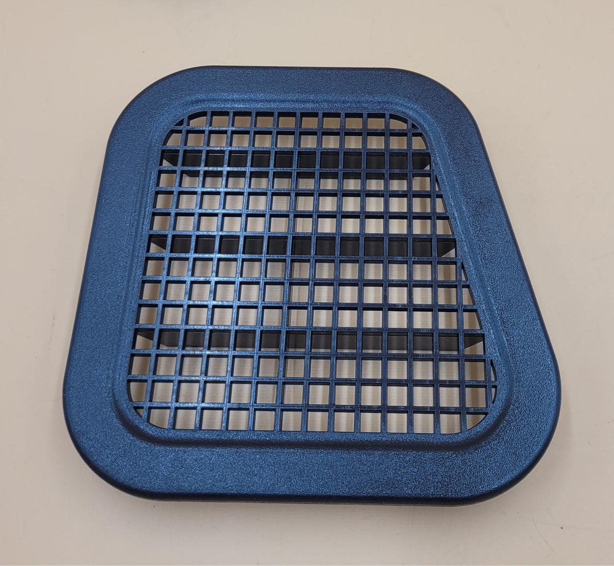 LR Defender 200 Tdi & Turbo Diesel Left Side Intake Grille / Vent MWC2501