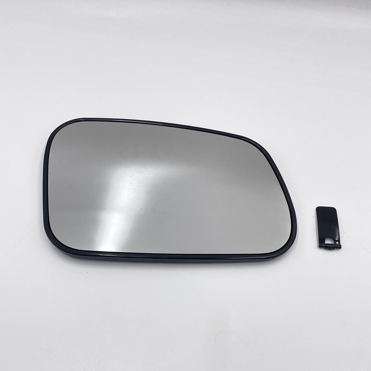 LAND ROVER DISCOVERY 1 RIGHT HAND MIRROR GLASS ELECTRIC / HEAT PART CRD100640