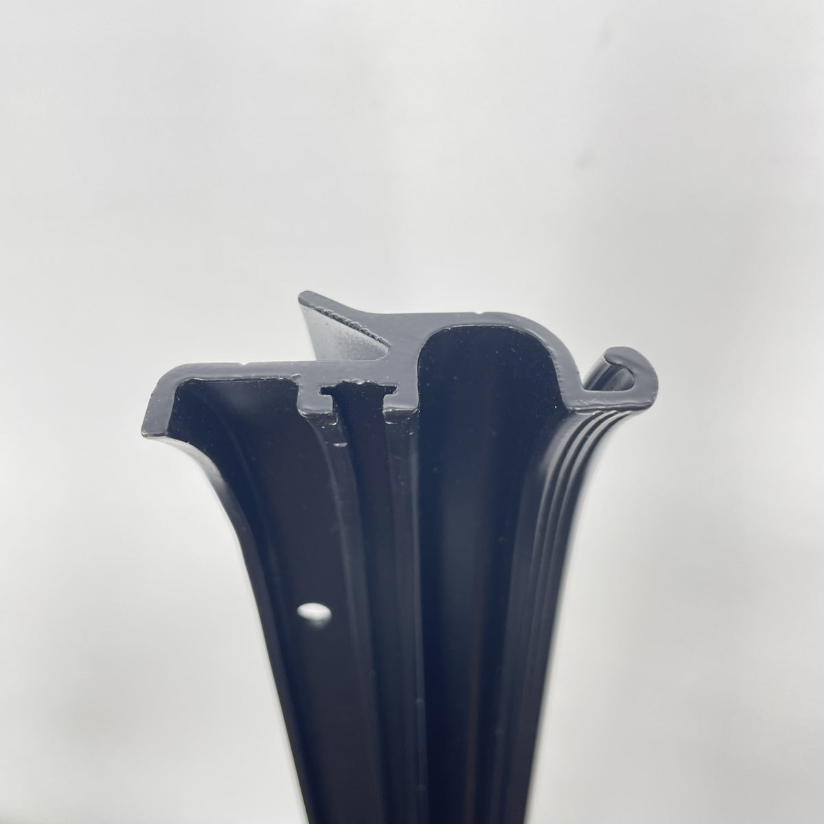 LR DEFENDER -00 90"/110" Early Style Header Rail & Complete Windscreen Fitting Kit EXT221-22
