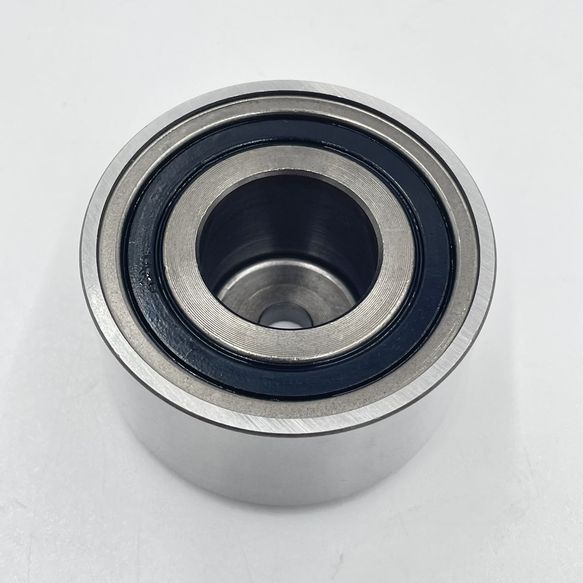 LR DISCOVERY III IV V RR SPORT 05-14 Idler Pulley for Diesel V6 Timing Belt 1311306