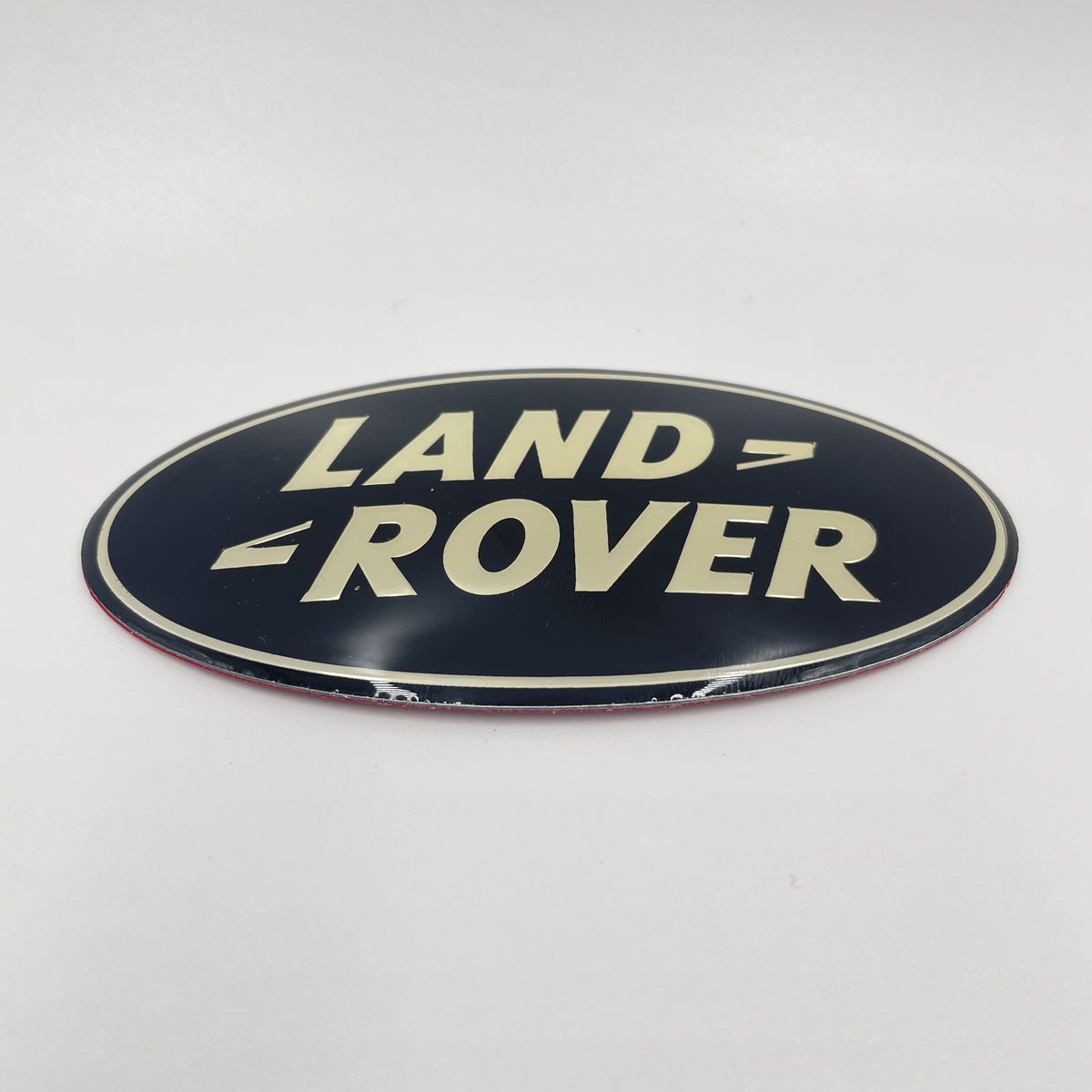 LR FREELANDER II LRII -10 Oval Front Grille Badge Gold Letters on Black 105x53mm LR002717BLACK