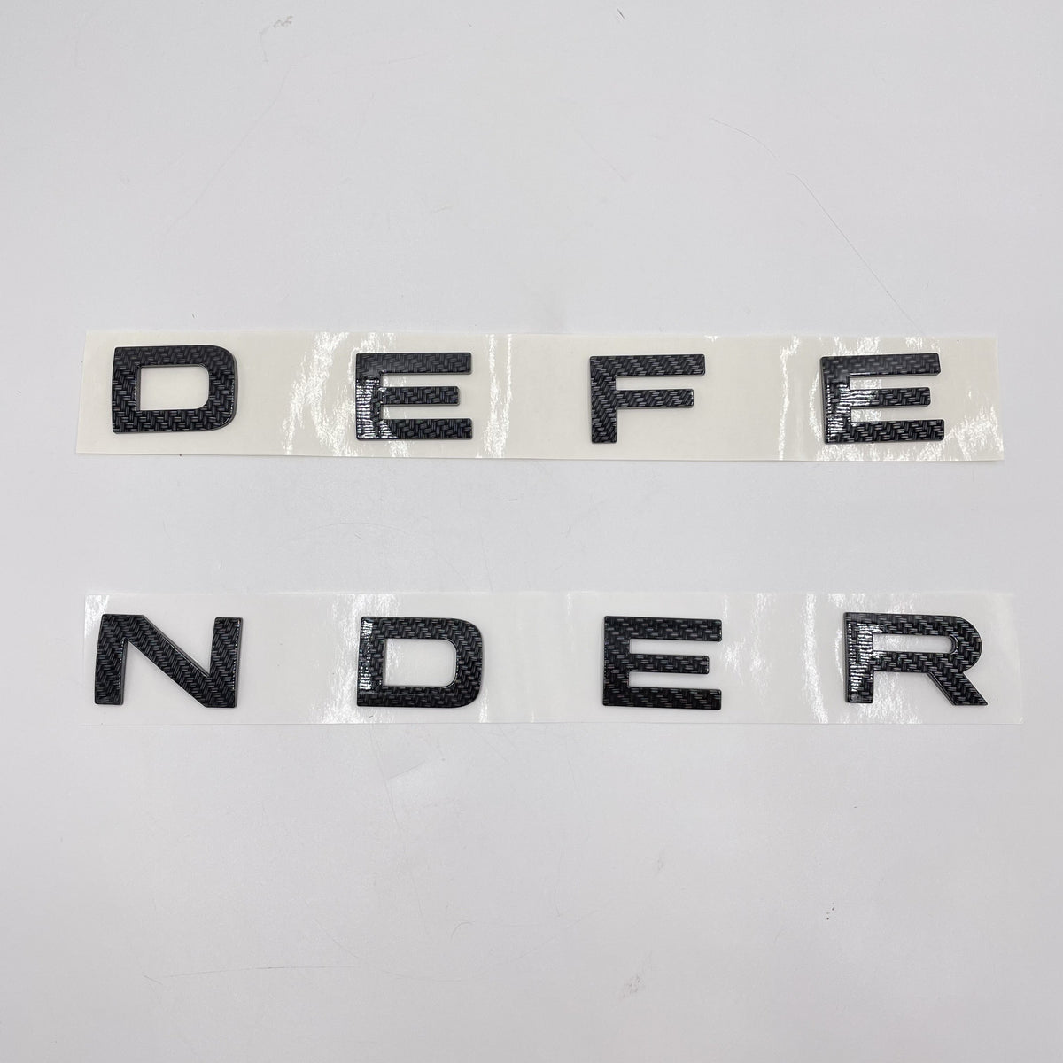 LR DEFENDER 20-22 FRONT CARBON LETTERS HOOD BADGE FT-LRE044