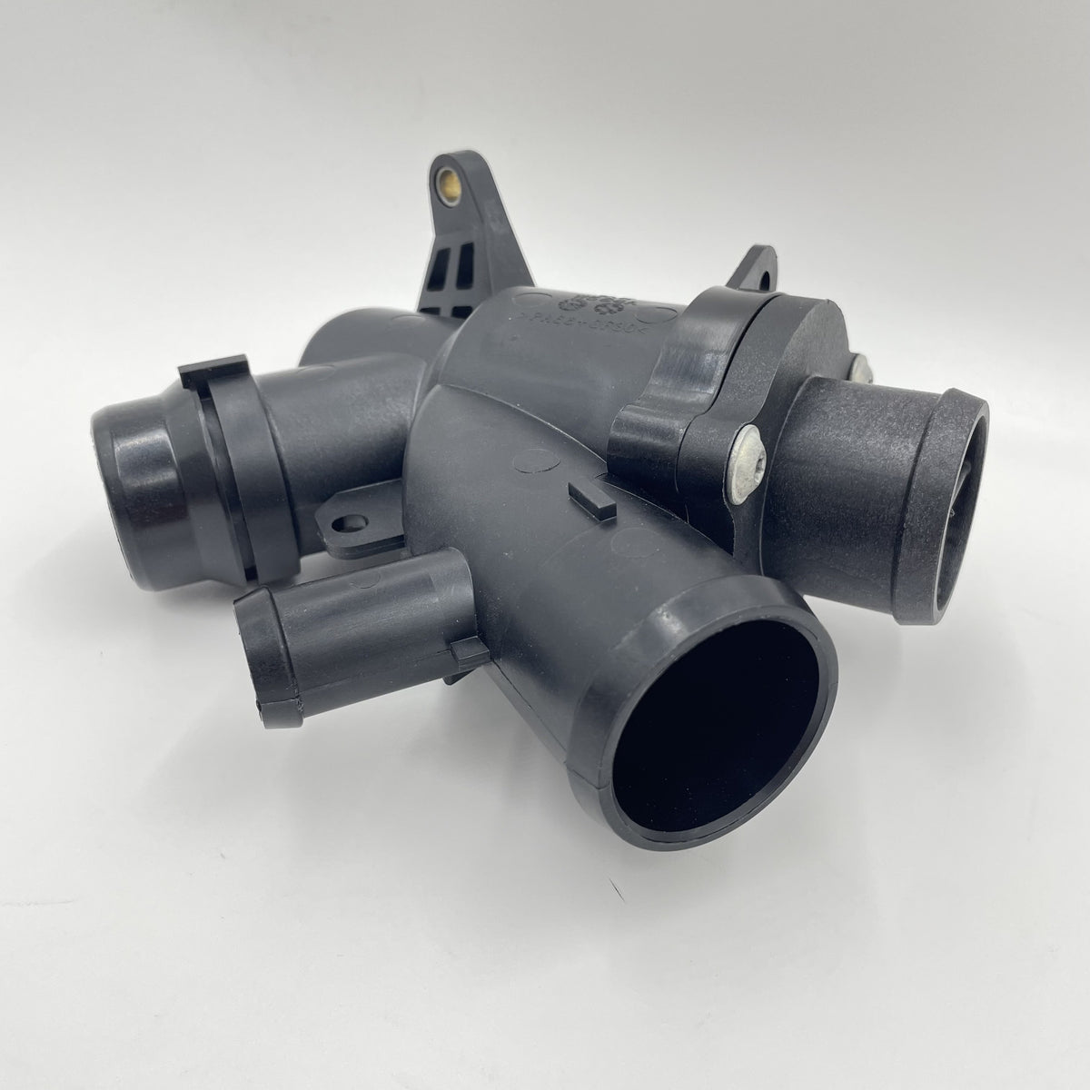 LR DISCOVERY IV LR IV RR SPORT L320 L560 V8 5.0L Thermostat and Housing LR032135LR