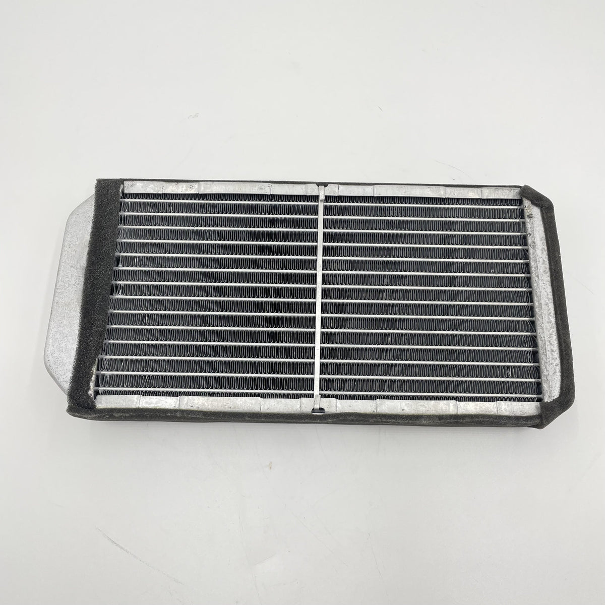 LR Discovery I & II Heater Matrix STC3135