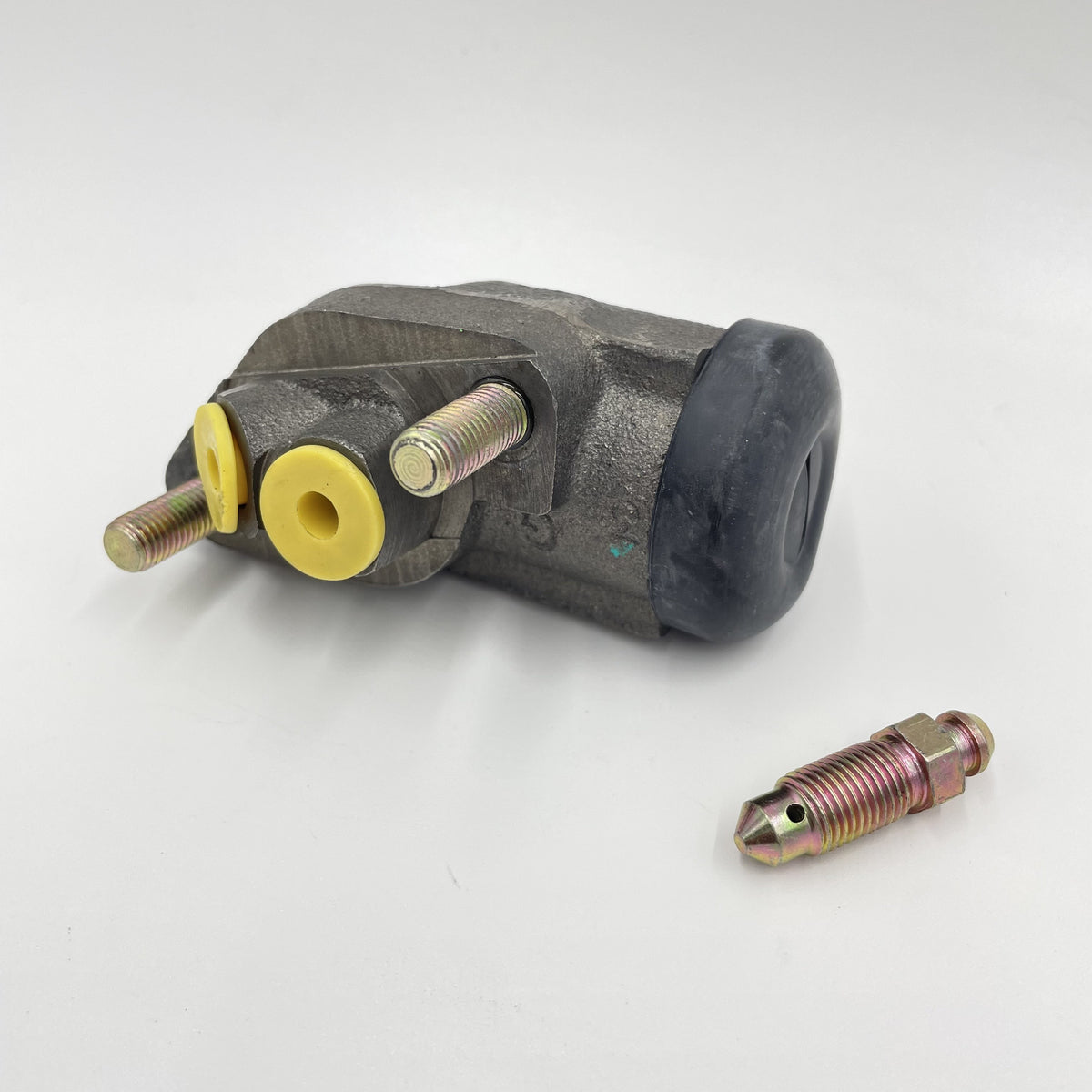 LR SERIES FR/LH WHEEL CYLINDER 243743