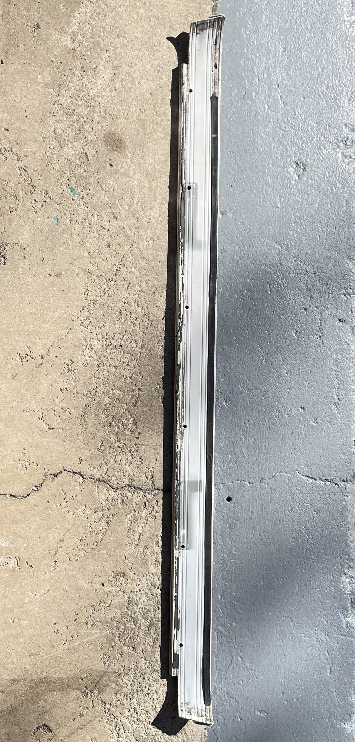 LR DEFENDER !!! USED !!! Header Rail For Soft Top RRC8597