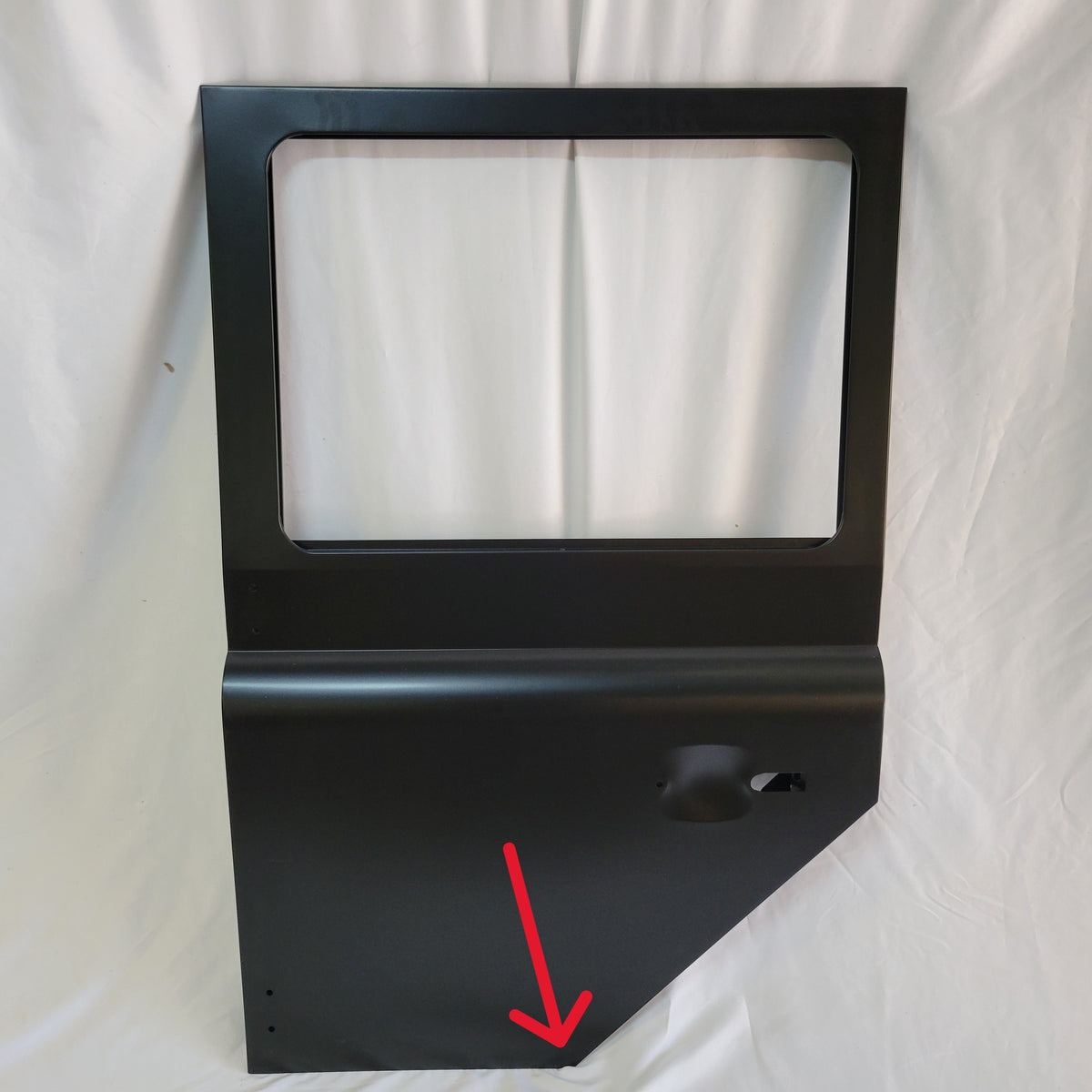 DEFENDER 110/130" -05 2nd Row Door LH Push Button Handle LR704N/S Minor Damage !