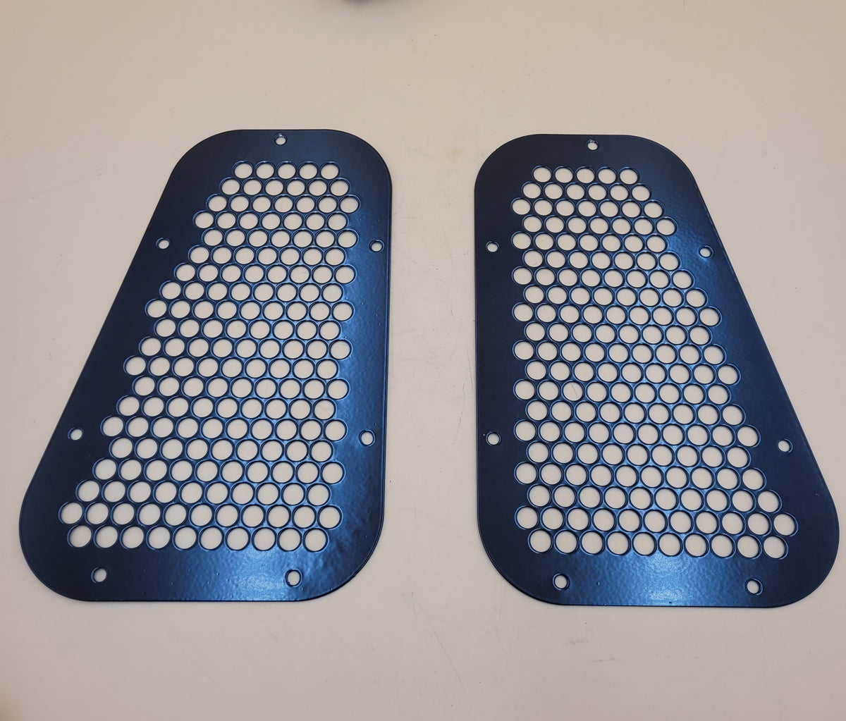 Black Powder Coated Top Wing Vent Pair Part BA3901