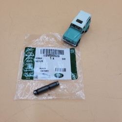 LR DEFENDER DISCOVERY II TD5 Rocker Shaft Screw LGV000020LR