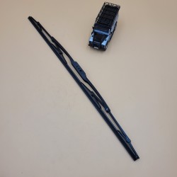 Land Rover Range Rover P38 Front Wiper Blade 22'' Part DKC10830