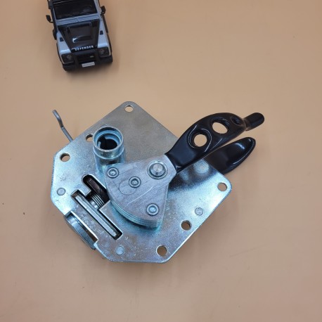 LR DEFENDER 12-16 Rear End Door Handle and Latch Vehicles with Central Locking LR031337