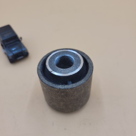 LR DISCOVERY II Bush for Watts Linkage Link Bar Rear Suspension RGX100970