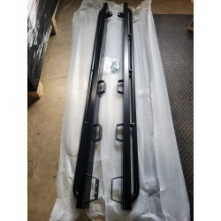 LR DEFENDER 130" -16 TREE SLIDERS BLACK LRB830