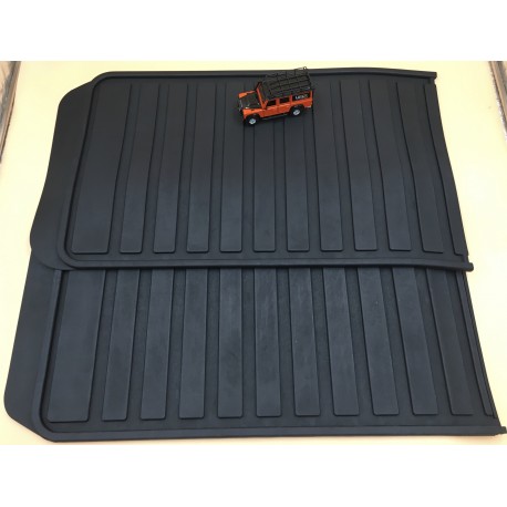 Land Rover Defender 110 1987 - 2006 2nd Row Rubber Mat VPLDS0675