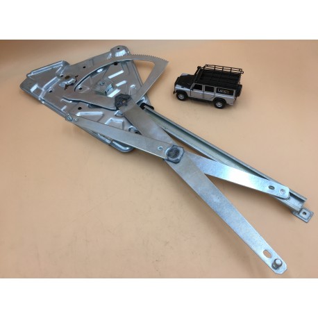 Front Right Window Regulator Part CVF100740