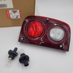 Rear Fog/Reverse Lamp Assembly Part AMR4002G