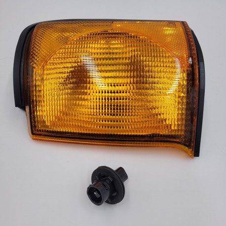 LAND ROVER DISCOVERY 2 99 - 02 FRONT RIGHT HAND INDICATOR LAMP PART XBD100870