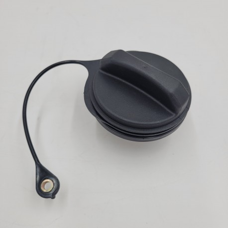 LR DISCOVERY II RR P38 Fuel Filler Cap WLD500100