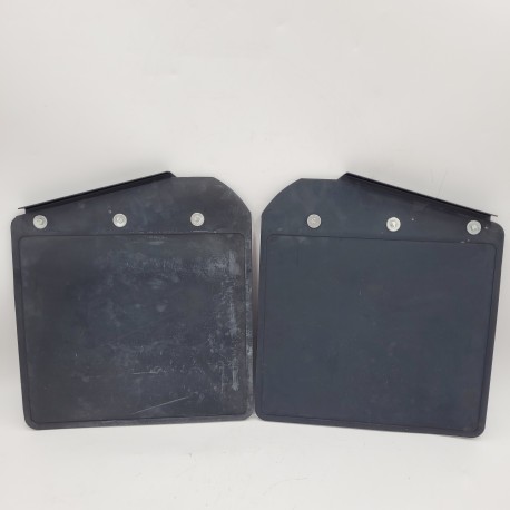 Land Rover Defender Front Mudflap Set New - LR055323 LR055333