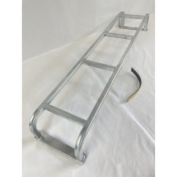 LR SERIES DEFENDER 90/110' -16 Galvanized Rear Ladder DA1089