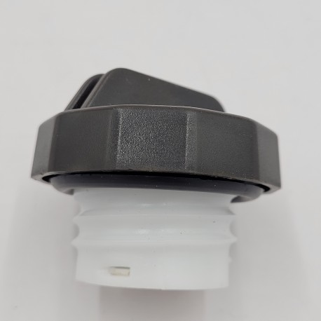 Land Rover Discovery 1 Range Rover P38 / Classic Fuel Filler Cap OEM WLD100820