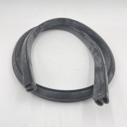Land Rover Defender 90 110 130 Inner Roof To Windscreen Rubber Seal MTC4994