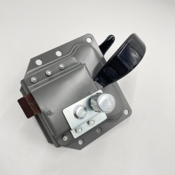 LR SERIES RH REAR DOOR LOCK WITHOUT LOCK JM-91606 / 395652