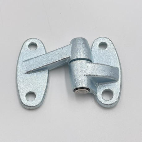 LR SERIES DEFENDER -16 Rear Safari Door Lower Hinge LR075817