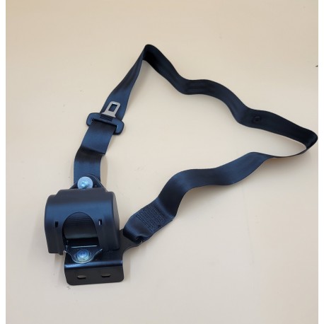 LR DEFENDER -06 FR RH Seat Belt Two Bolt Fixing Reel BTR6562