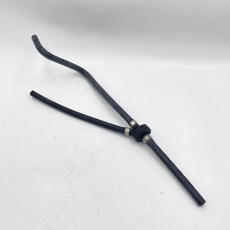 LR DEFENDEF DISCOVERY 200/300TDi Expansion Tank Hose PCH117840