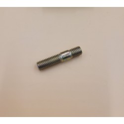 LR DEFENDER V8 PUMA Diesel Manifold Stud Turbo-Manifold ERR551L / LR009704