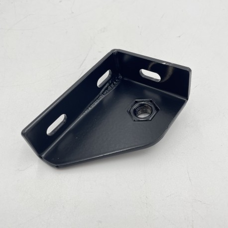 LR DEFENDER -16 Right Hand Seat Belt Bracket Lower Bracket 345100