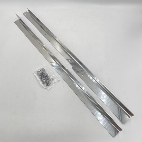 LR Defender Stainless Steel Front Carpet Retainers DA4790