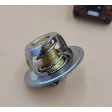 LR DEFENDER RR Classic V8 Twin Carb Thermostat 82 Degrees 602687