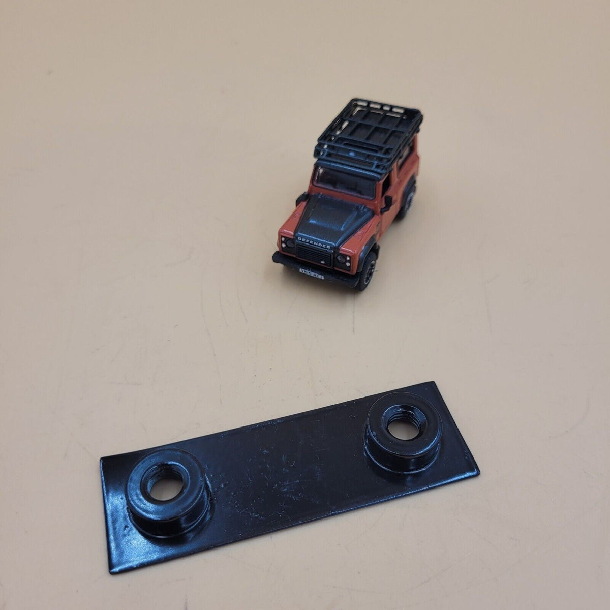 Body Exterior · Doors & Hinges · Middle Door · Door Hinges