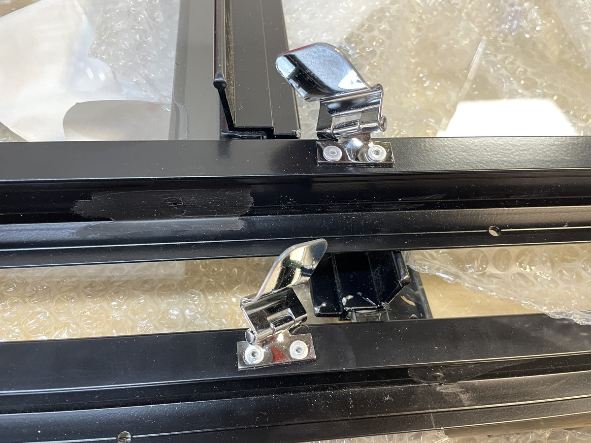 Body Exterior · Windscreen