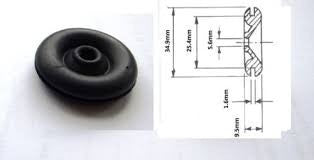 LR DEFENDER Grommet for Rear Screen Washer 555711