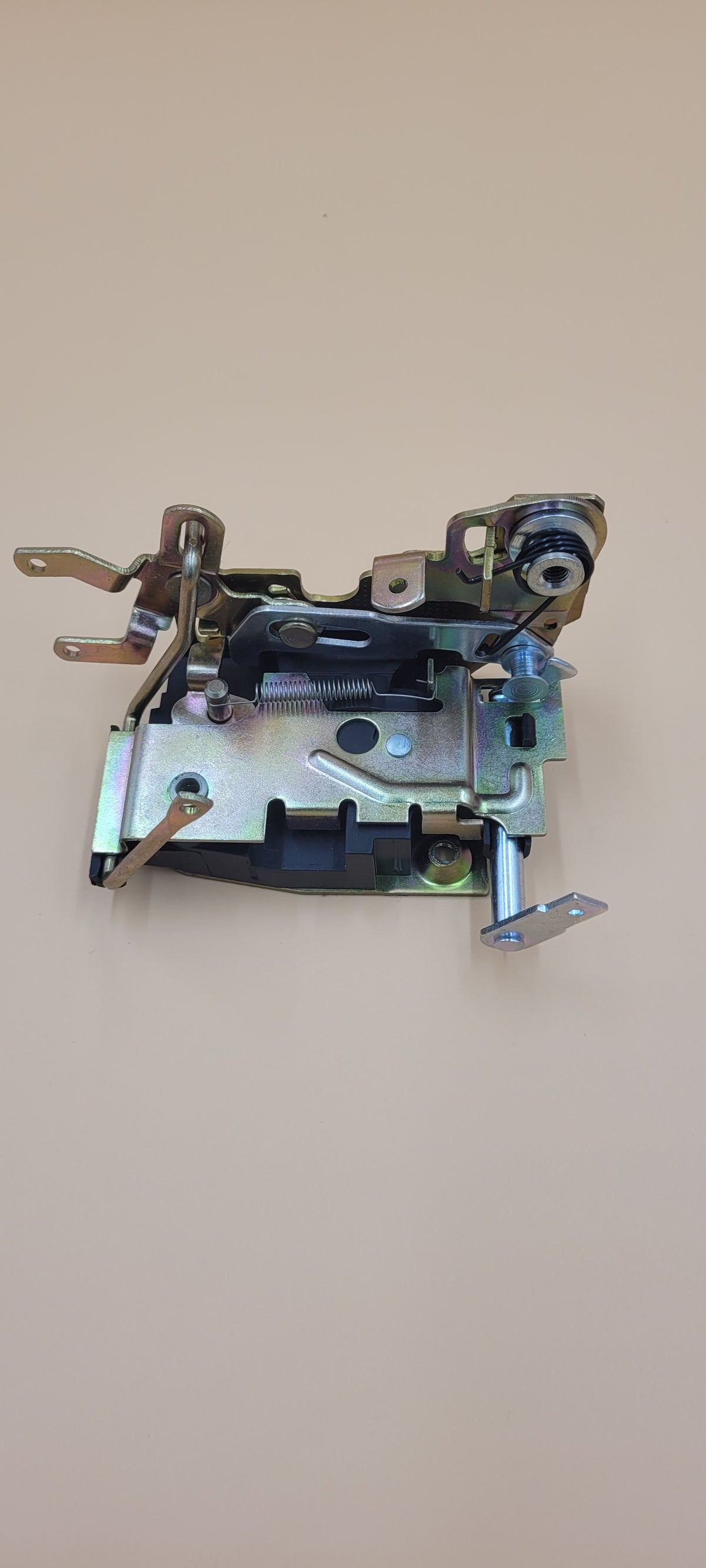 LR DISCOVERY I RR Classic Front Right Hand Door Latch MTC7593